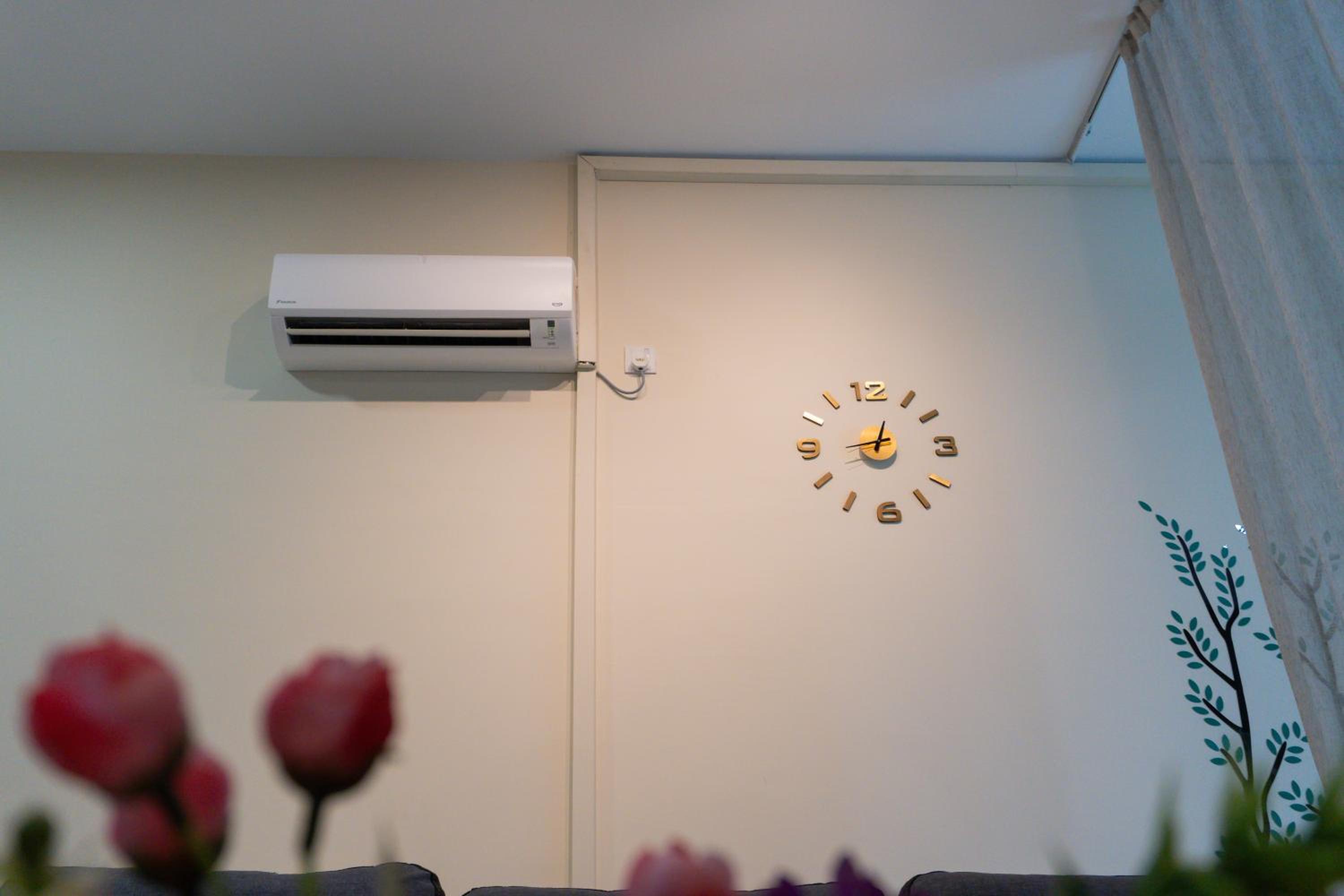 Mount Austin #Akademik Suite Floral Deer Studio 2-4pax #MSPro
