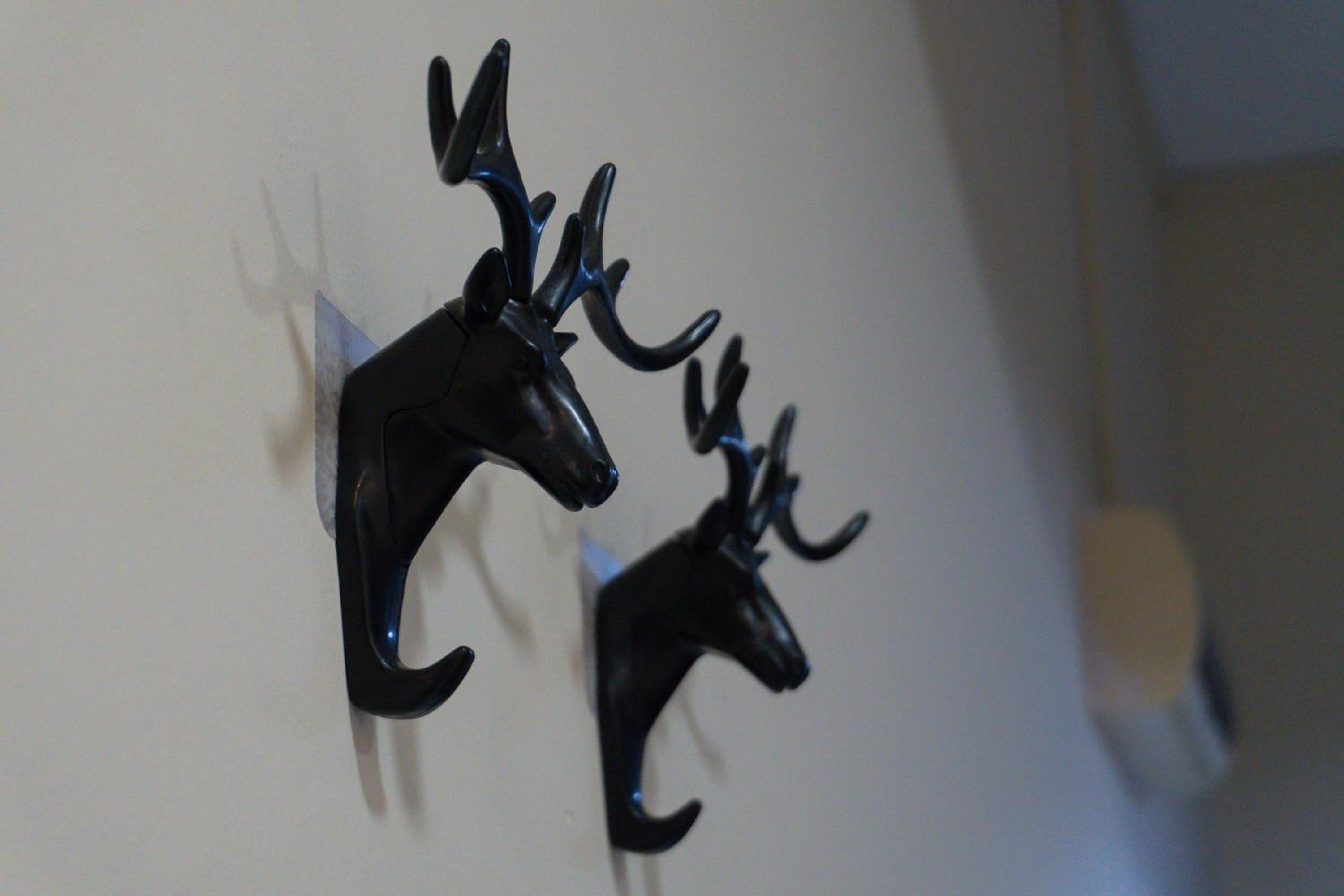 Mount Austin #Akademik Suite Floral Deer Studio 2-4pax #MSPro