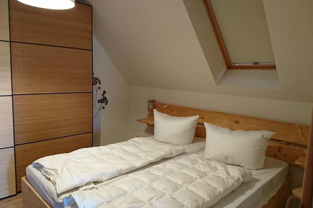 Ferienwohnung LeoFix