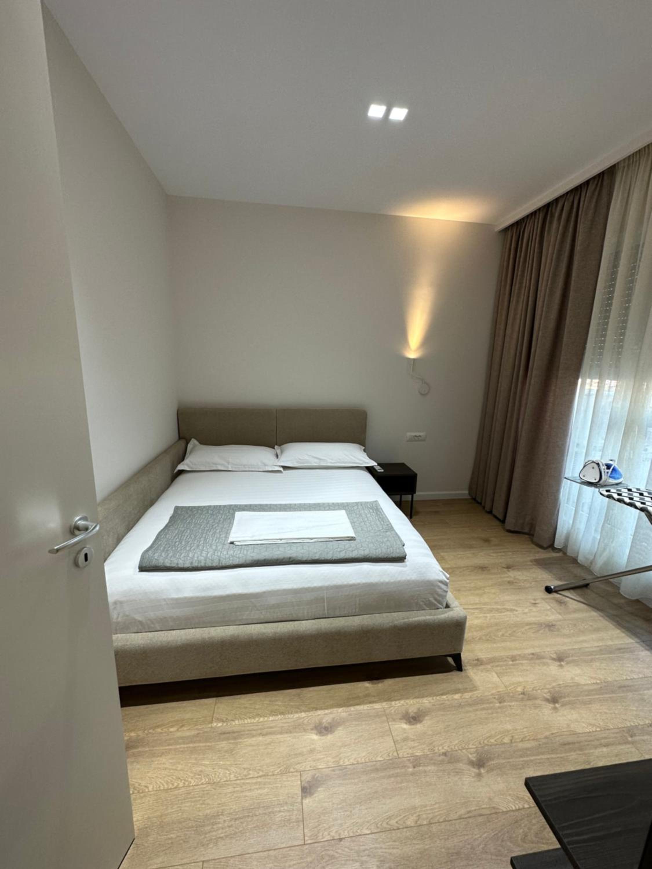 New Brilant Apartment 02