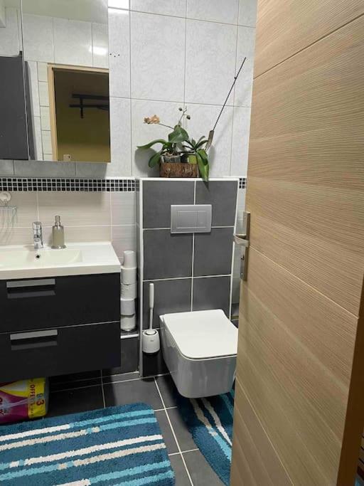 Superbe appartement dans le centre de Mons - Arivée autonome