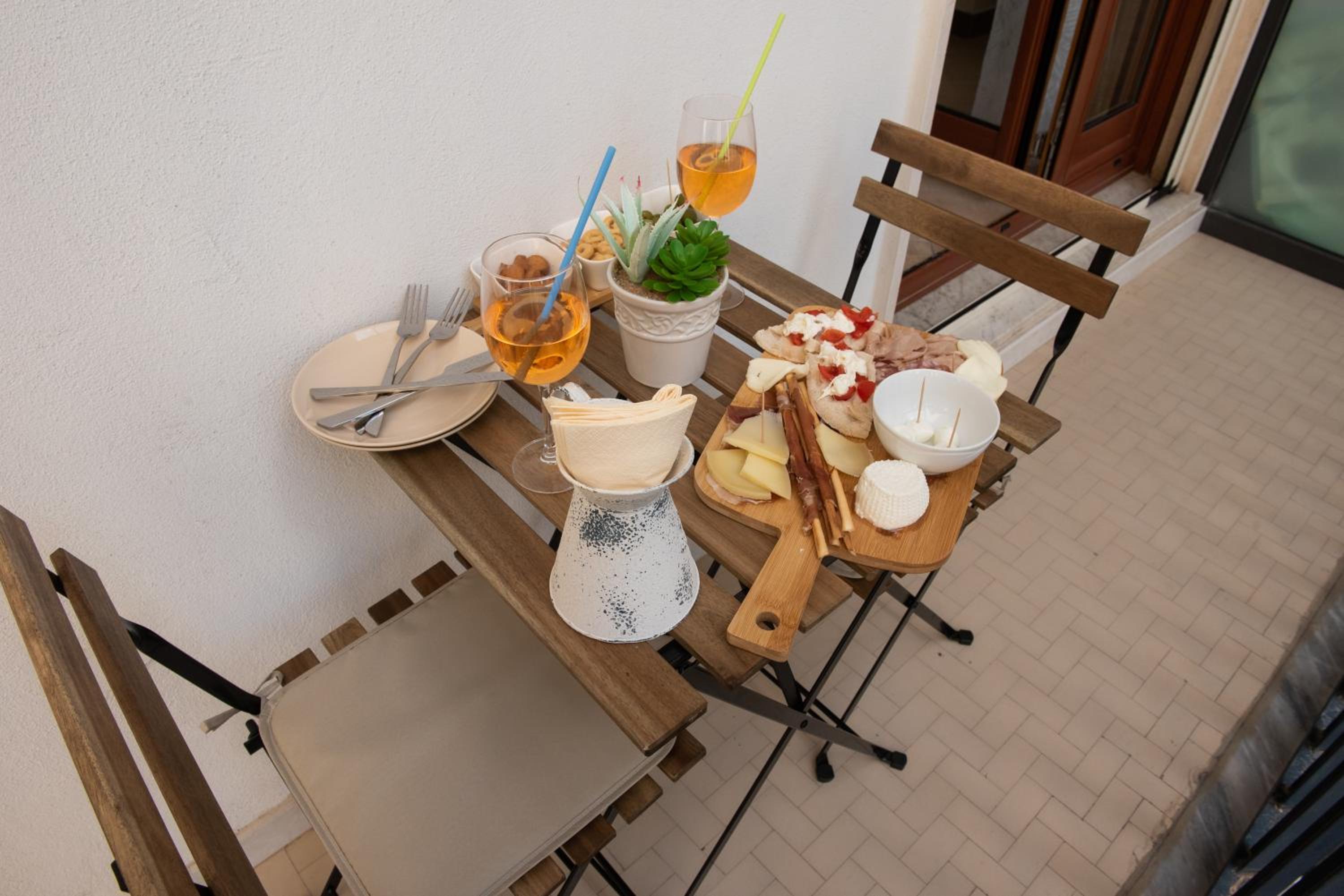 balance & terrace
