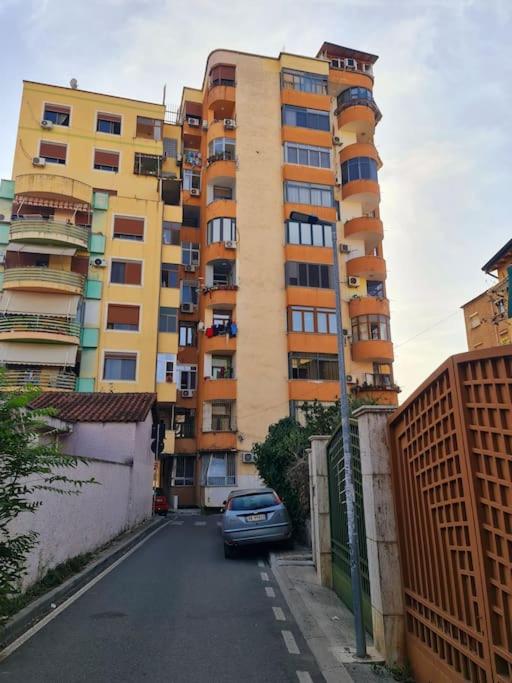SweetHome Tirana Center, Skanderbeg Square