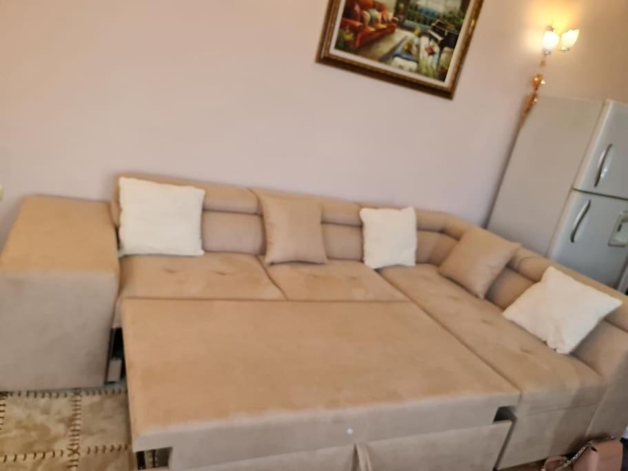 SweetHome Tirana Center, Skanderbeg Square