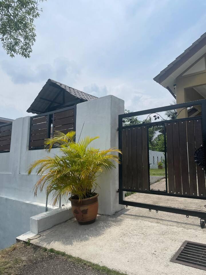 The Putra Edge Homestay 5 Min to Putrajaya Territory photo 5