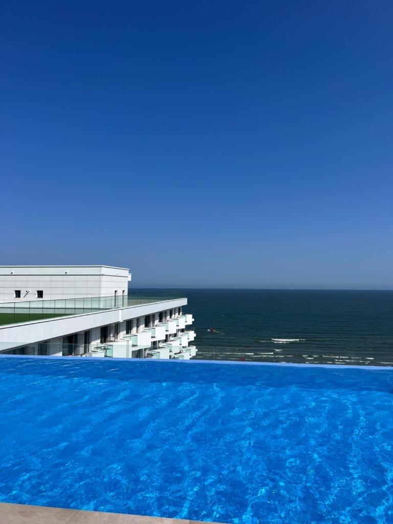 Aqua Vista Infinity Apartament Vedere la Mare si Parcare Privata - Infinity Pool - Resort & Spa view 2