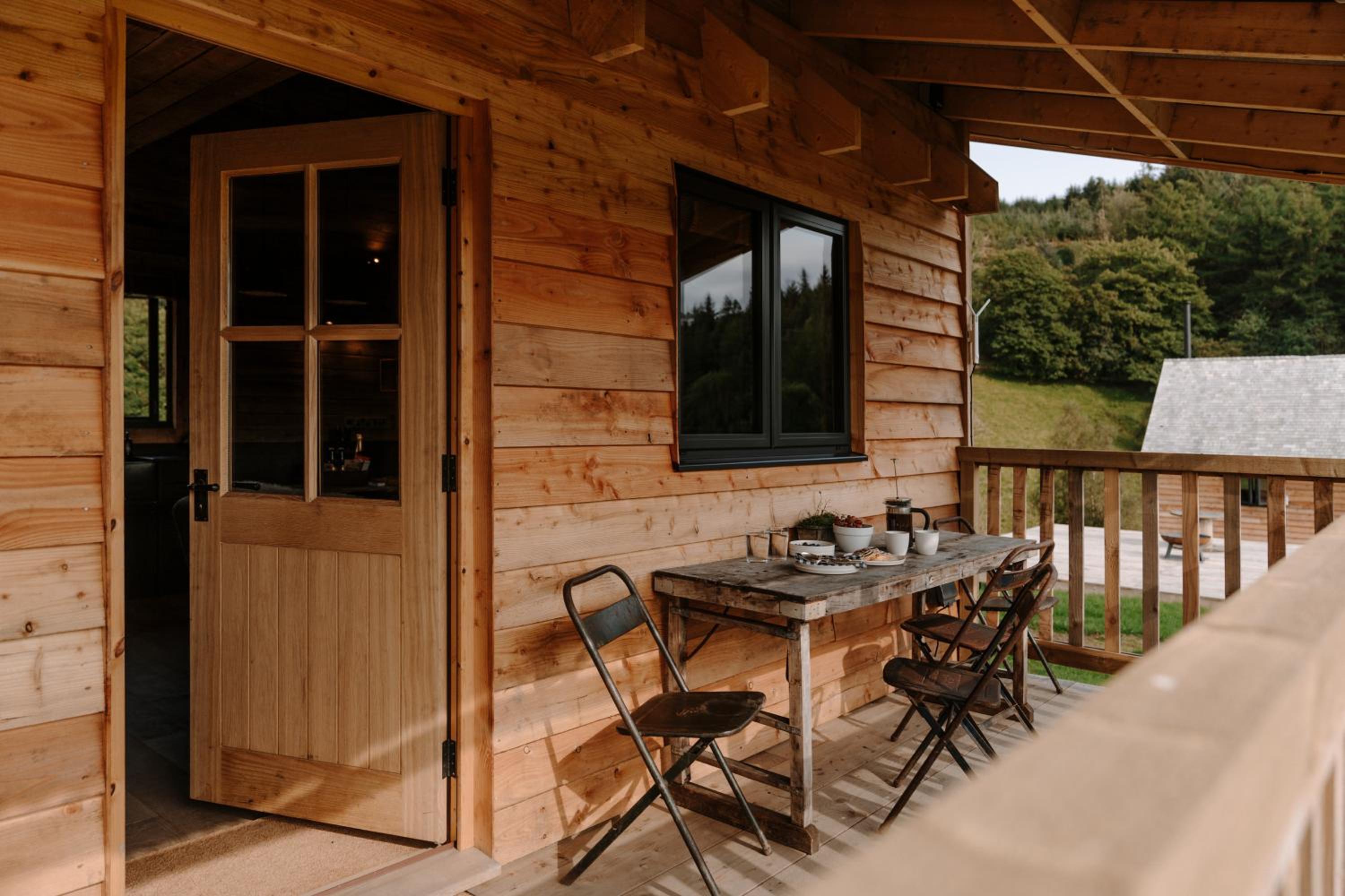 Woolly Wood Cabins - Bryn