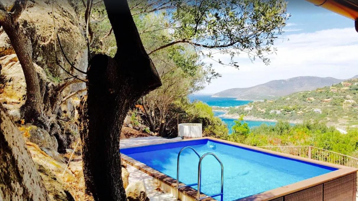 Villetta with heated pool and panoramic view view 2