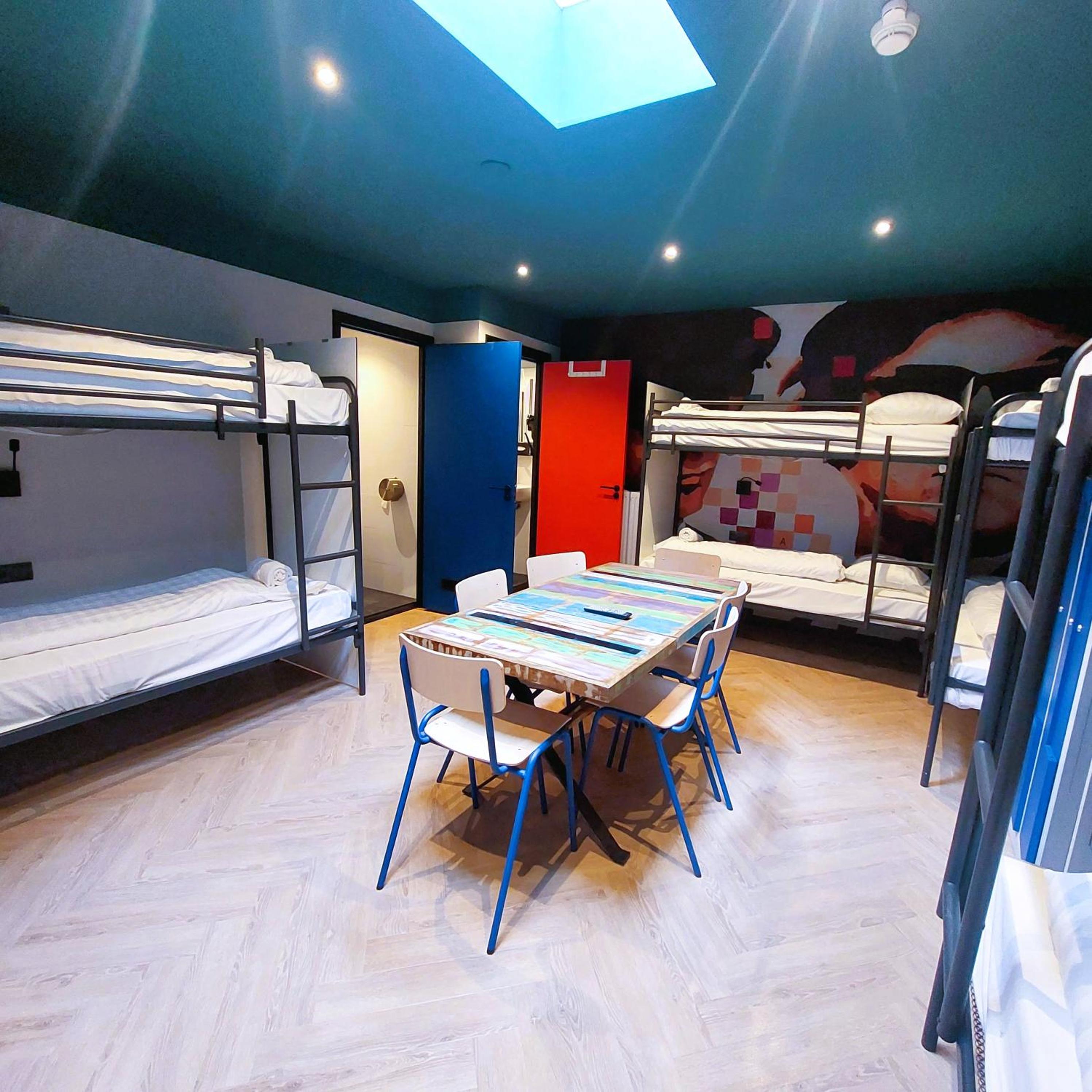 Heart of Amsterdam Hostel