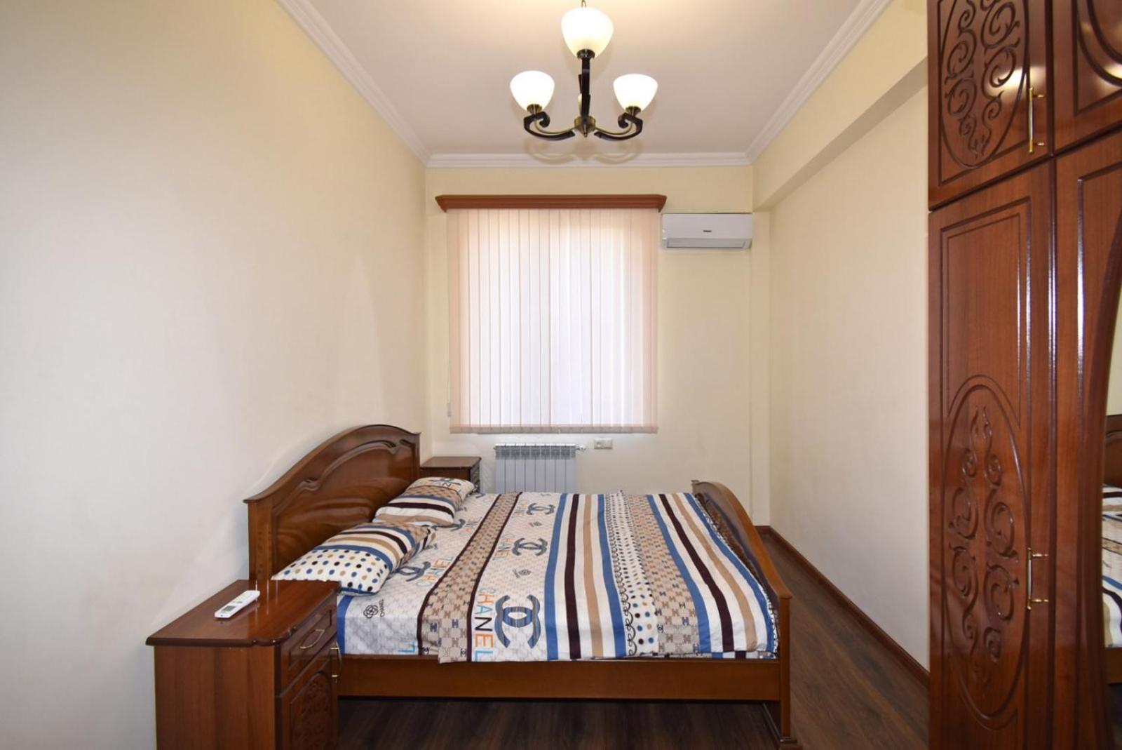 Mesrop Mashtots Avenue, 3 bedrooms Grand & Sunny apartment MA999