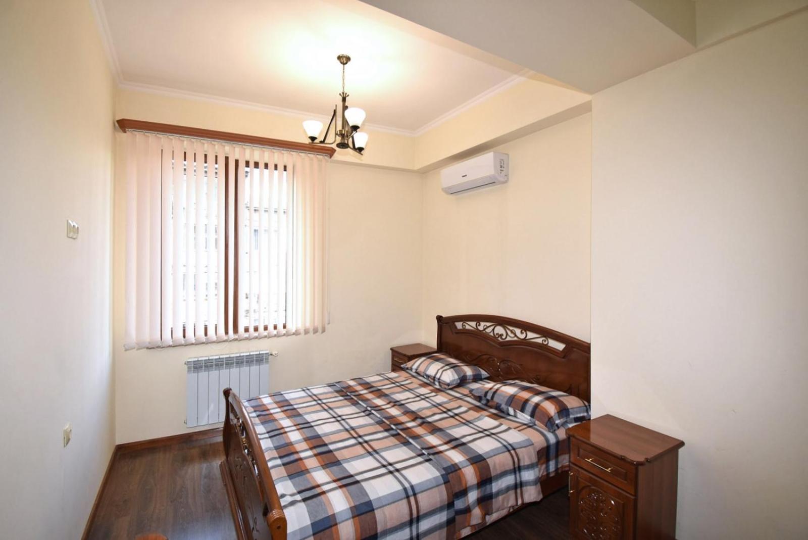 Mesrop Mashtots Avenue, 3 bedrooms Grand & Sunny apartment MA999