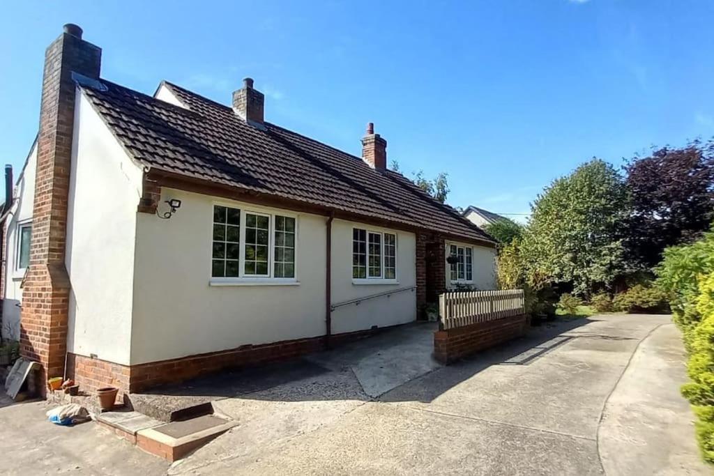 Millfields cottage and garden