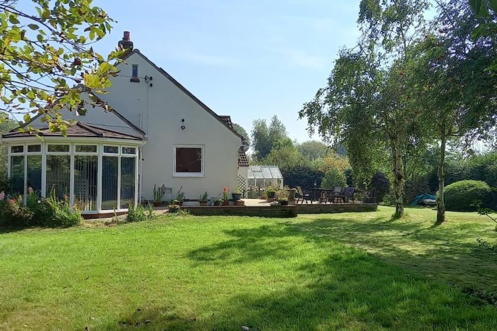 Millfields cottage and garden
