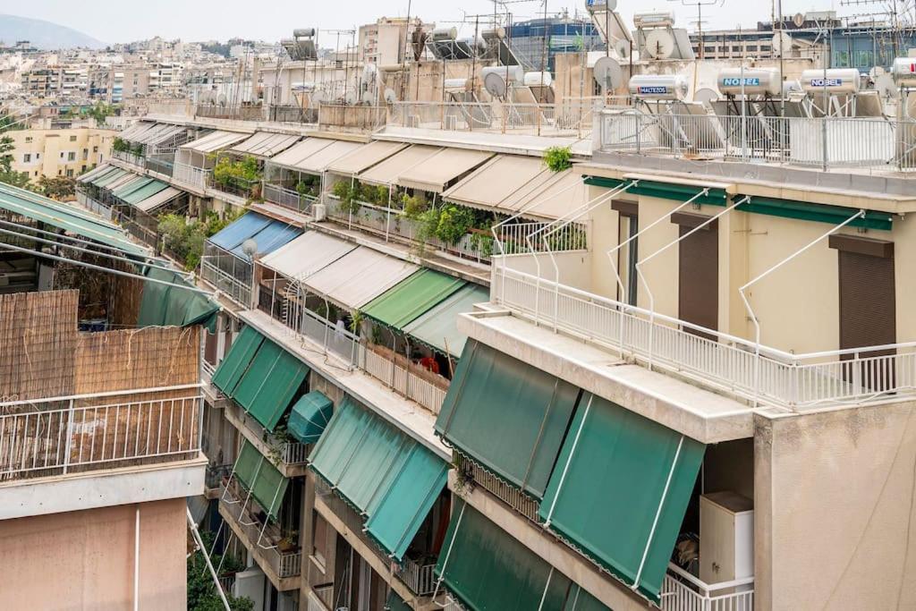 3BDR Penthouse -w/huge Balcony and hot tub-Jacuzzi