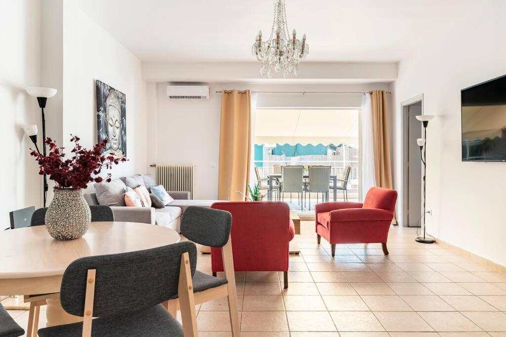 3BDR Penthouse -w/huge Balcony and hot tub-Jacuzzi