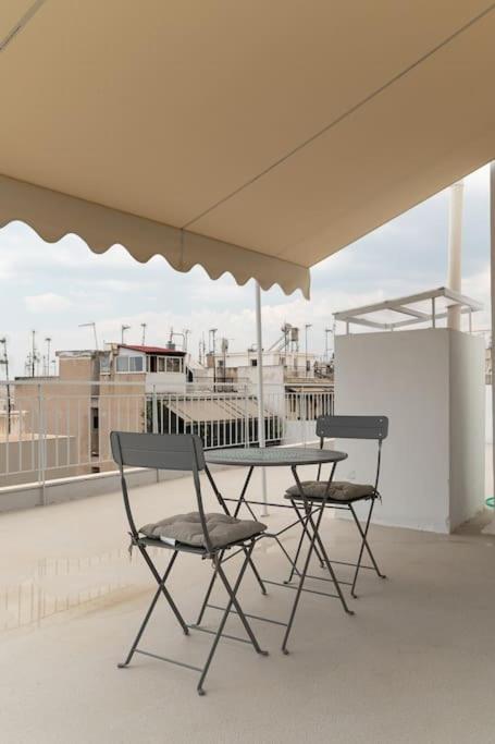 3BDR Penthouse -w/huge Balcony and hot tub-Jacuzzi