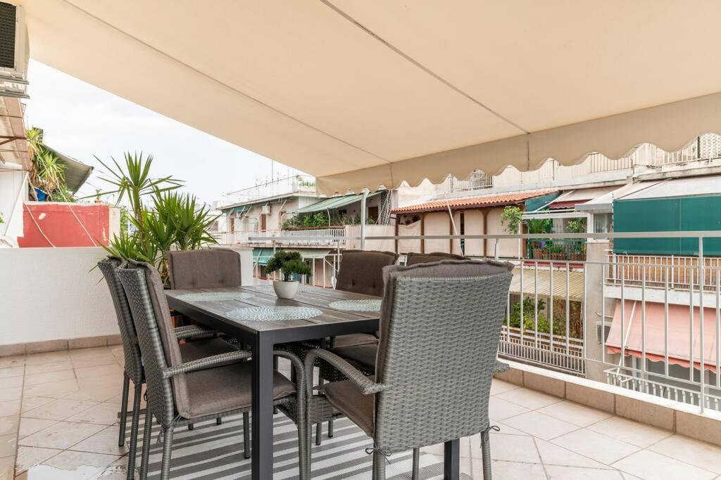 3BDR Penthouse -w/huge Balcony and hot tub-Jacuzzi