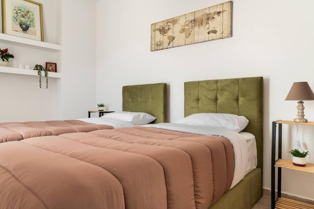 3BDR Penthouse -w/huge Balcony and hot tub-Jacuzzi