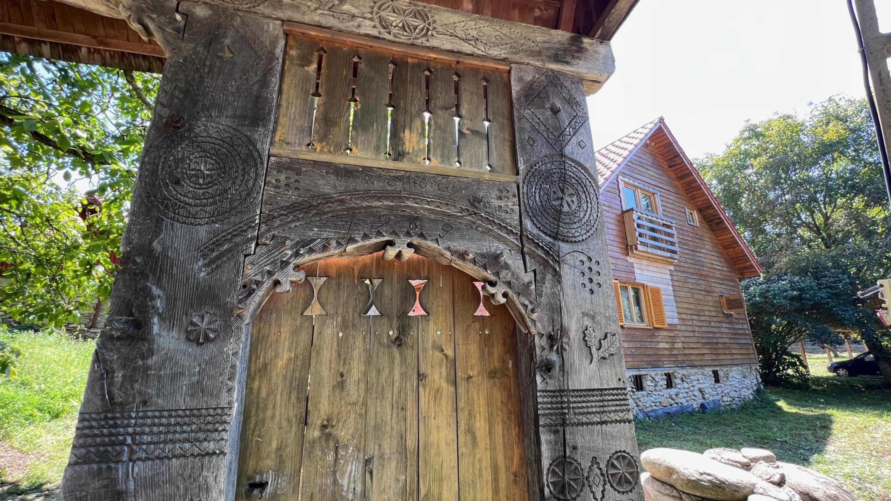 Photo 8