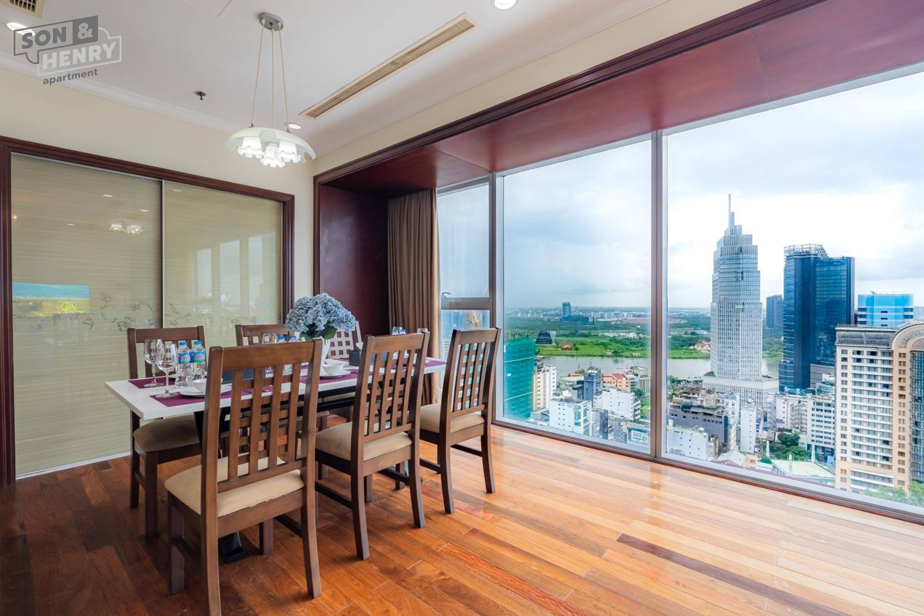 VINCOM Center Đồng Khởi District 1