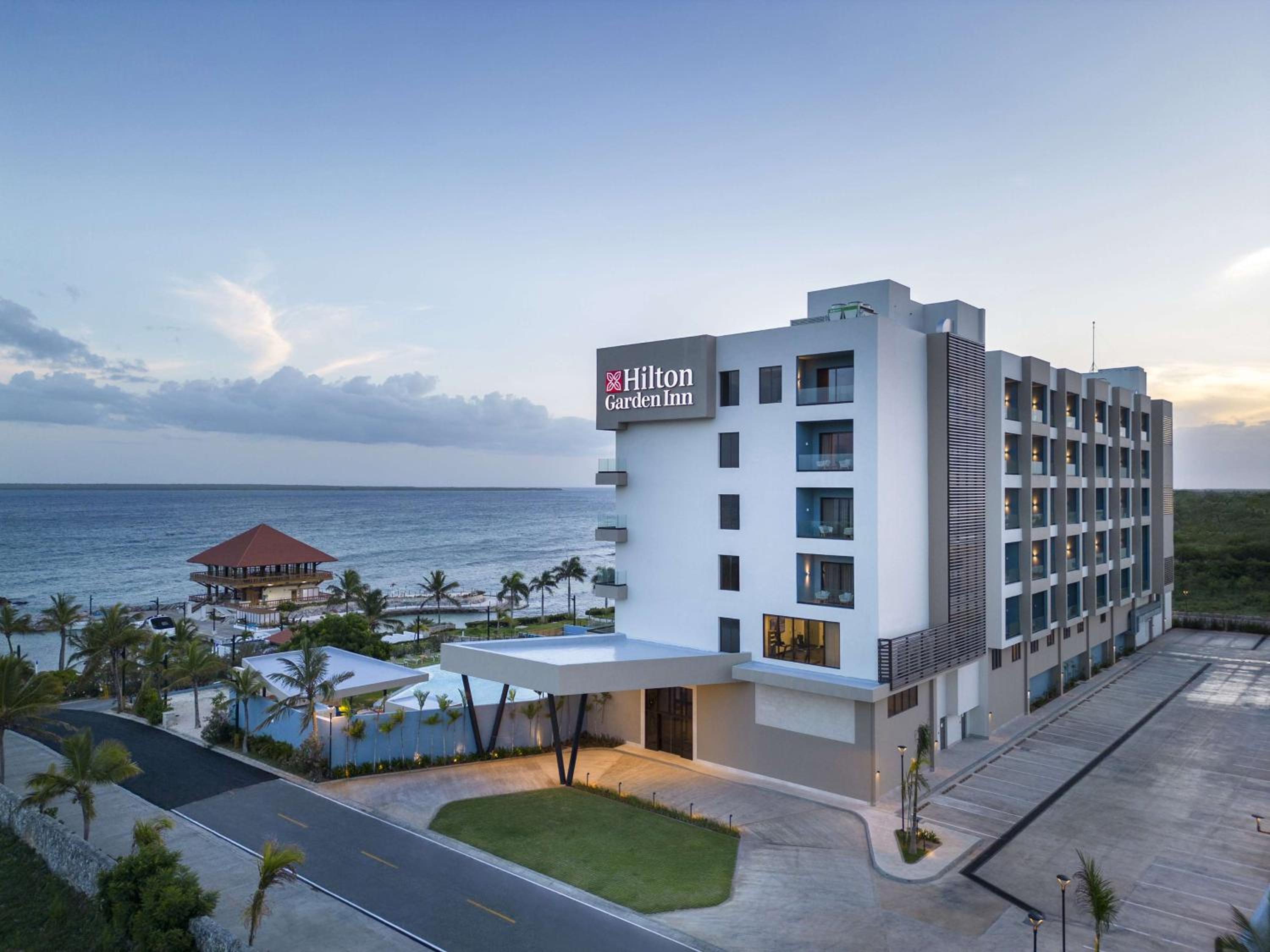 Hotel Hilton Garden Inn La Romana - Image 1