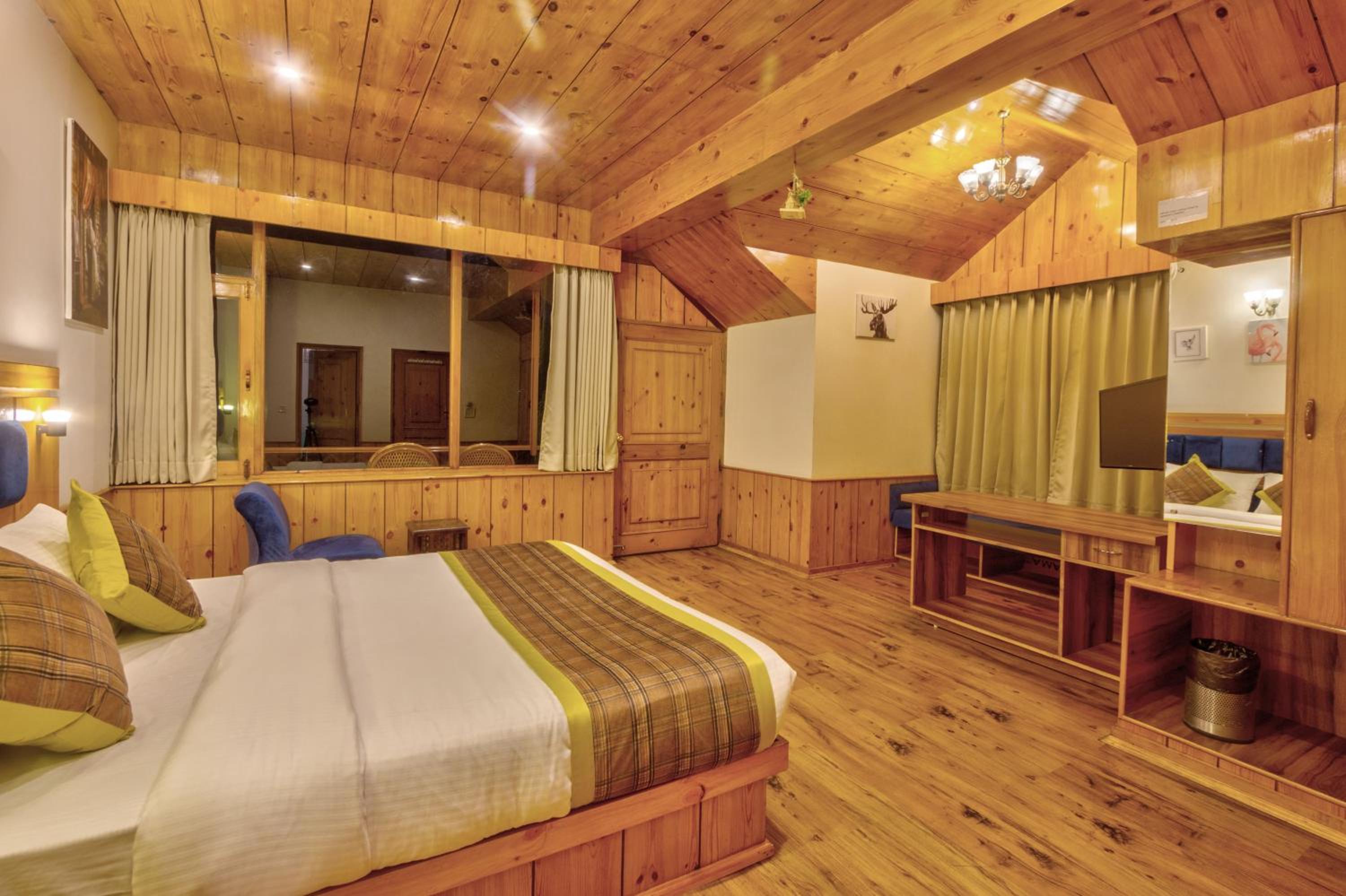 Solang Cottage By Snow City Farm