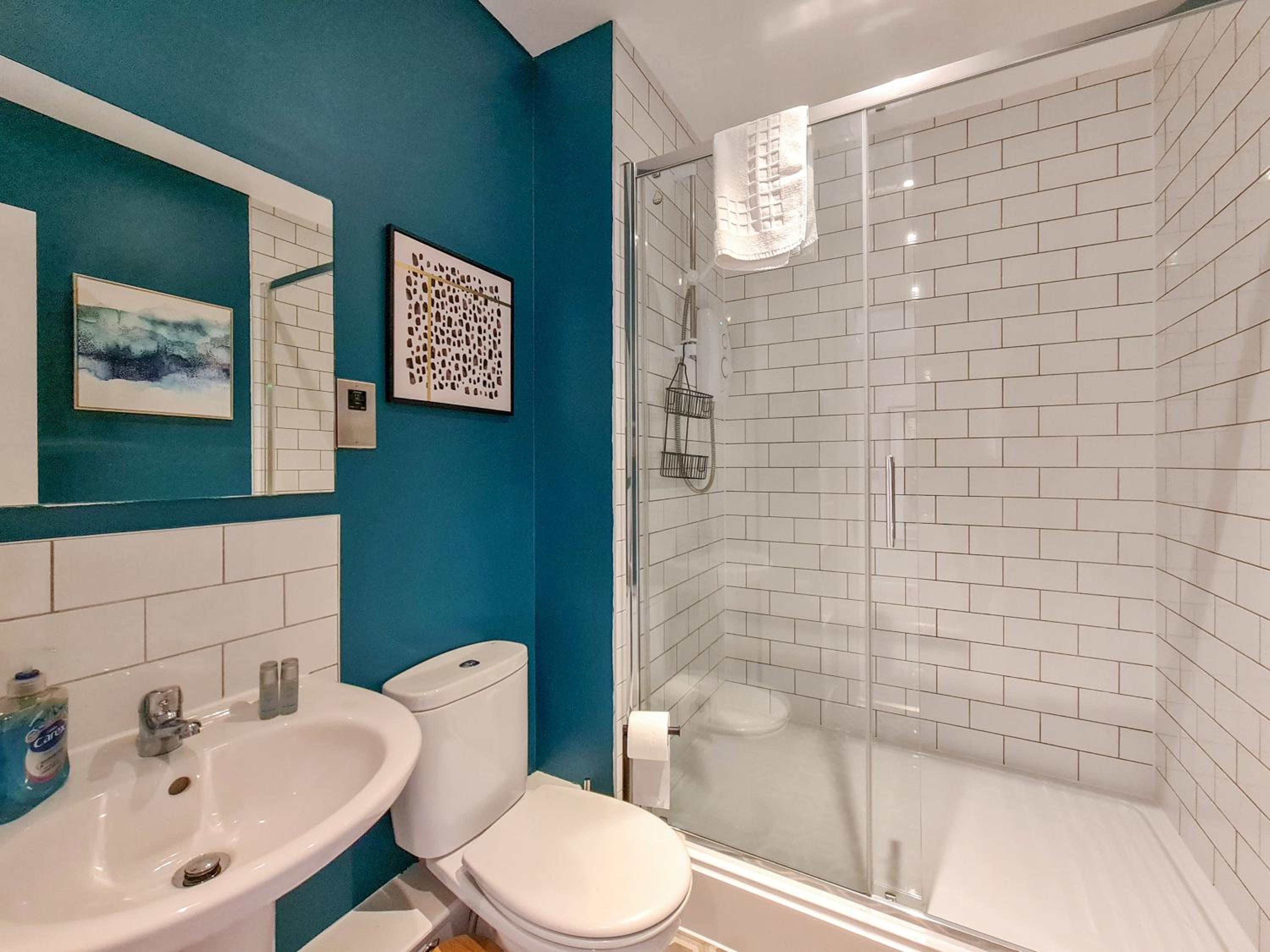 The Post House Green by Fortuna Property Portfolio view 3