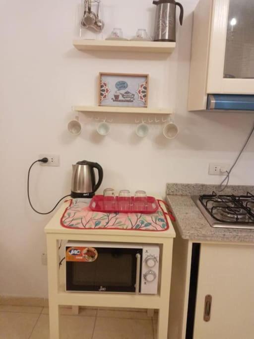 Lovely apartment Right Near Everywhere U Want 2 B