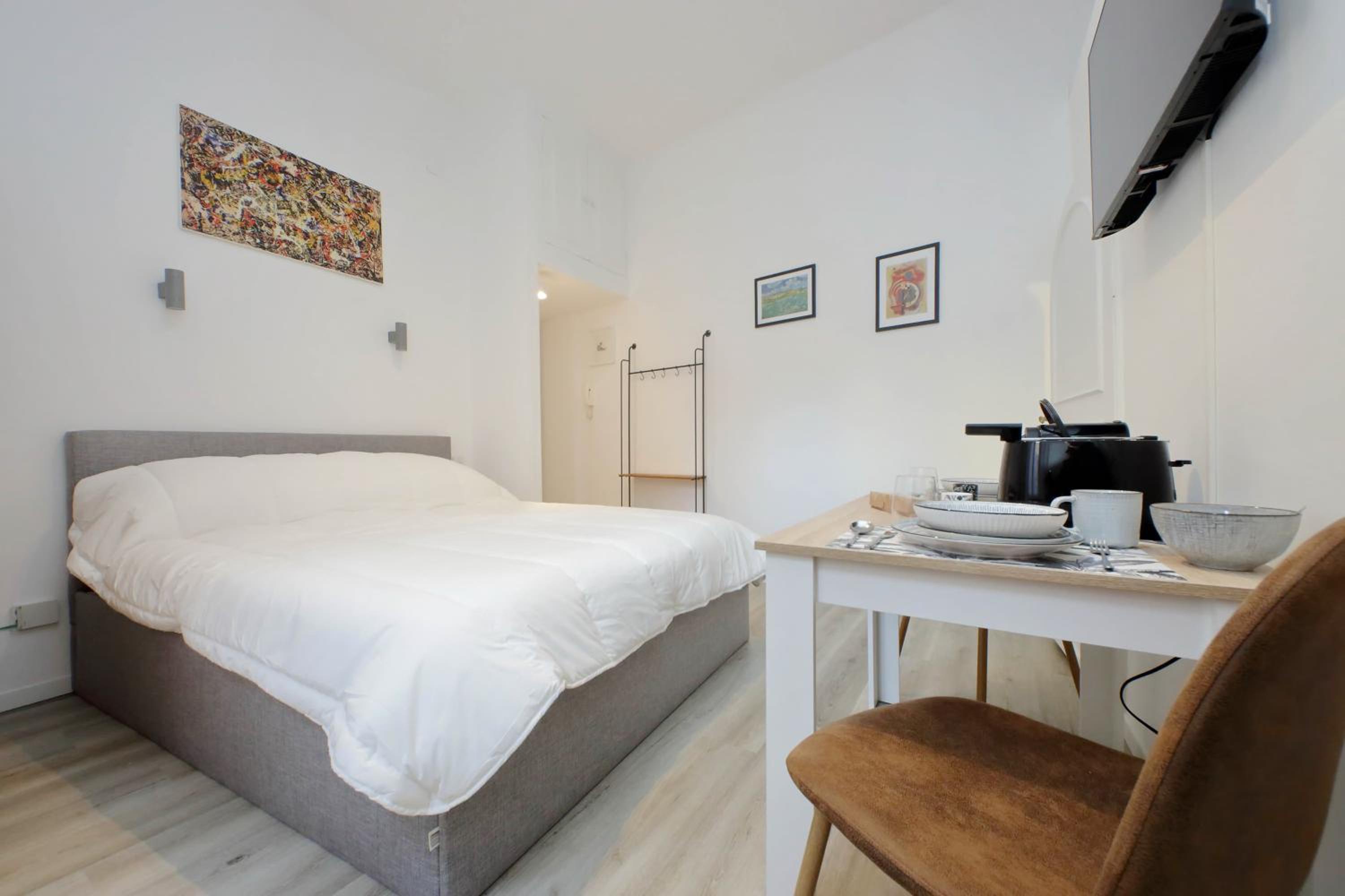 suity I cozy barberini studio