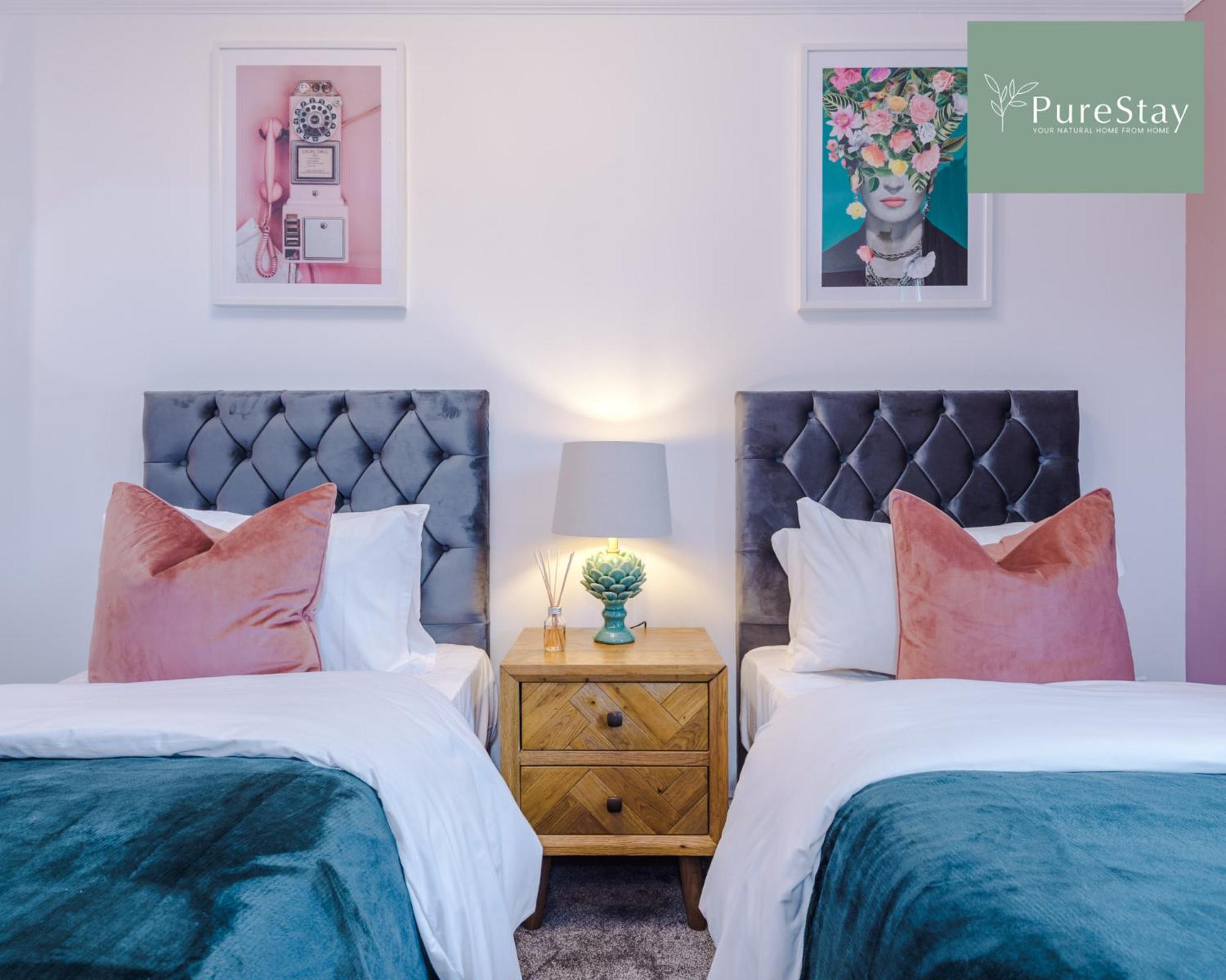 Incredible 5 Bedroom House with 7 actual Beds By PureStay - 3 min walk to Central Bath view 5