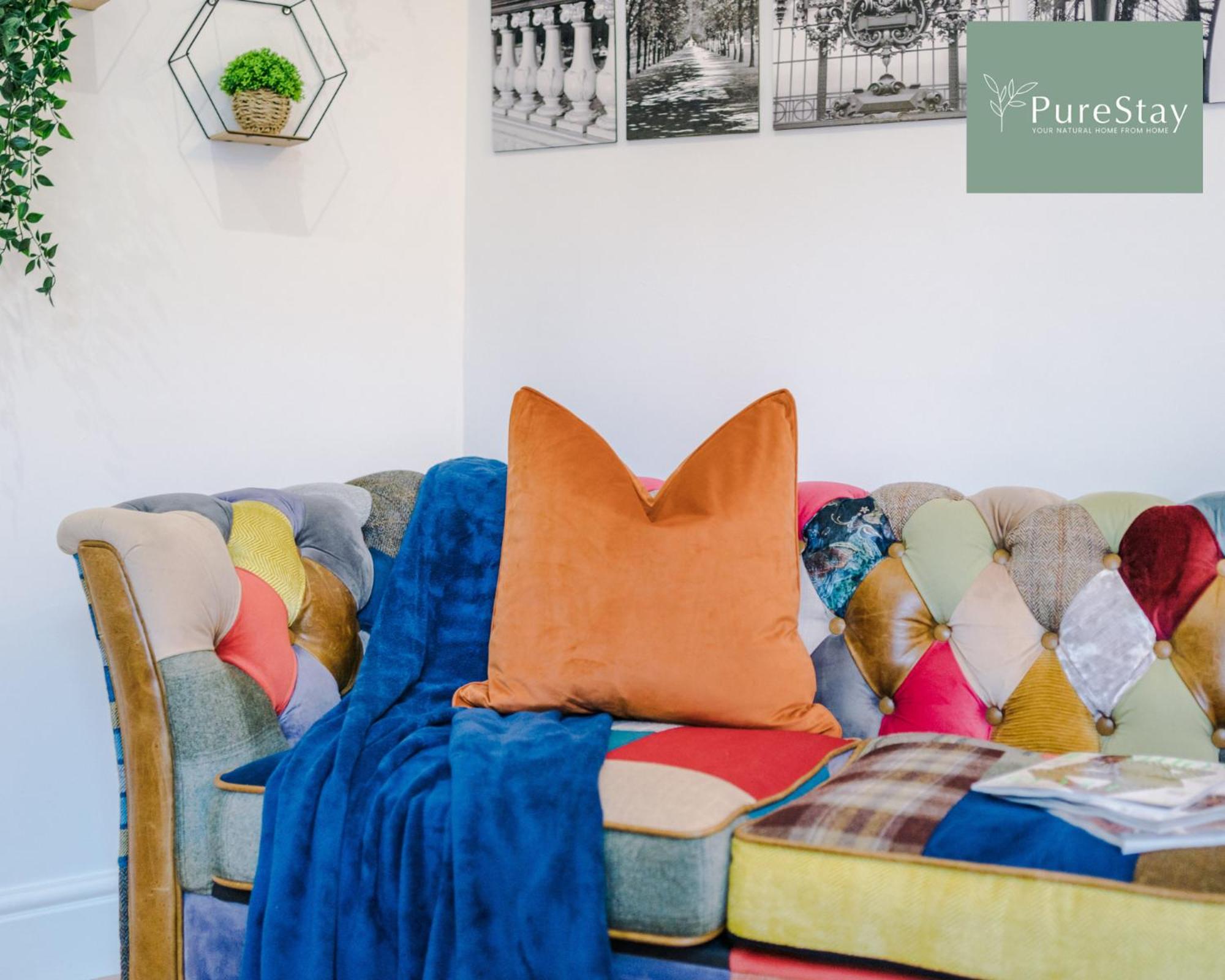 Incredible 5 Bedroom House with 7 actual Beds By PureStay - 3 min walk to Central Bath view 2