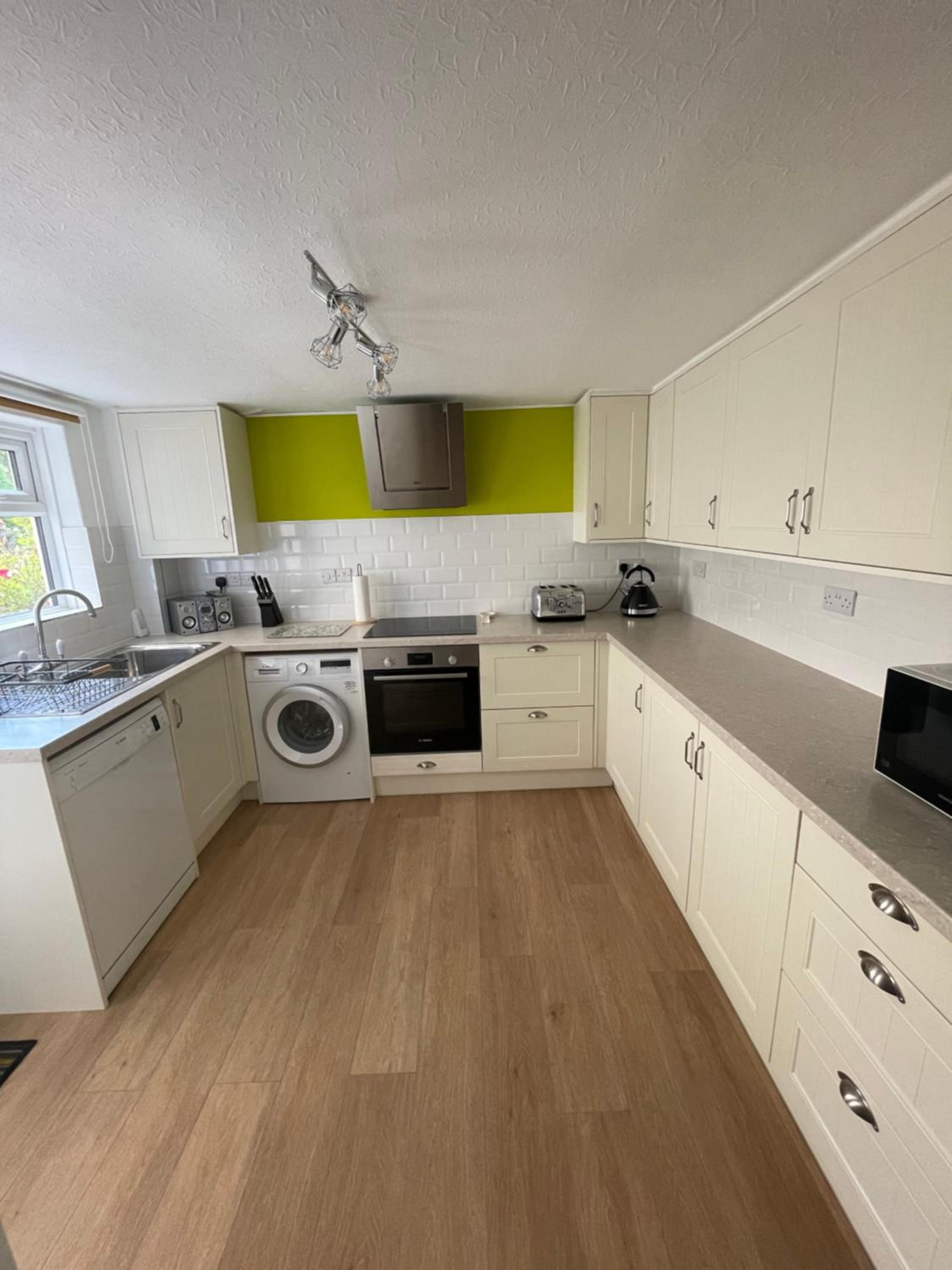 Garden flat in 'Little Chelsea' view 5