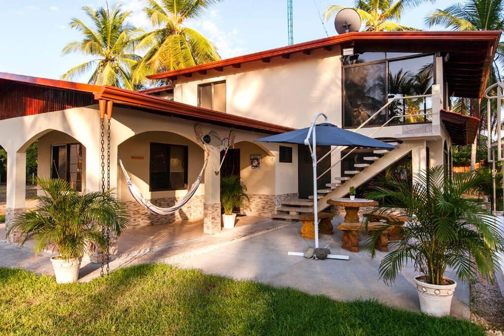 Perfect Ocean Hideaway!!!