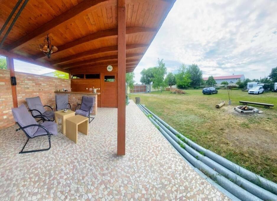 The luxurious charm of a home under the stars