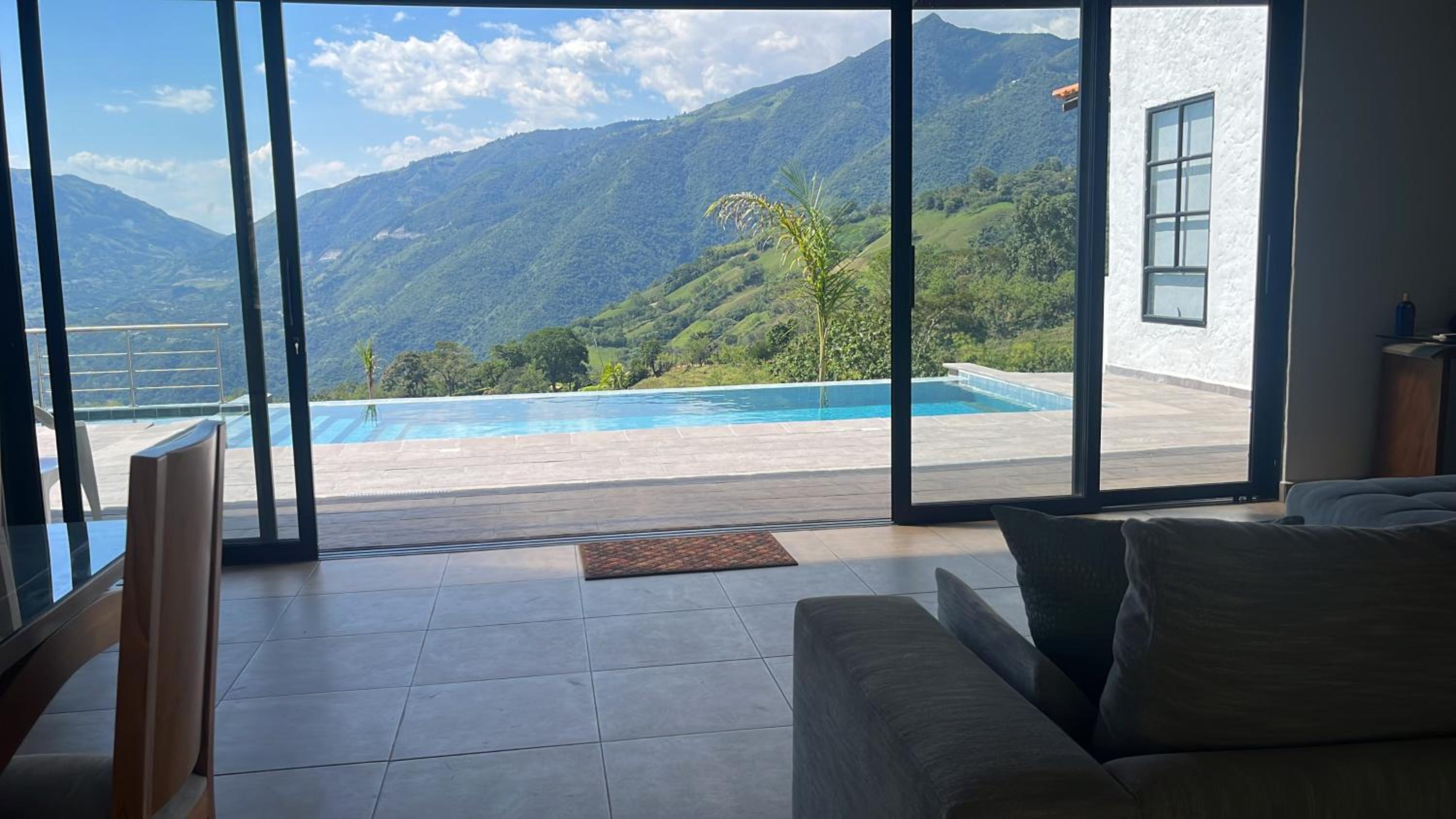 Villa Venecia Colonial