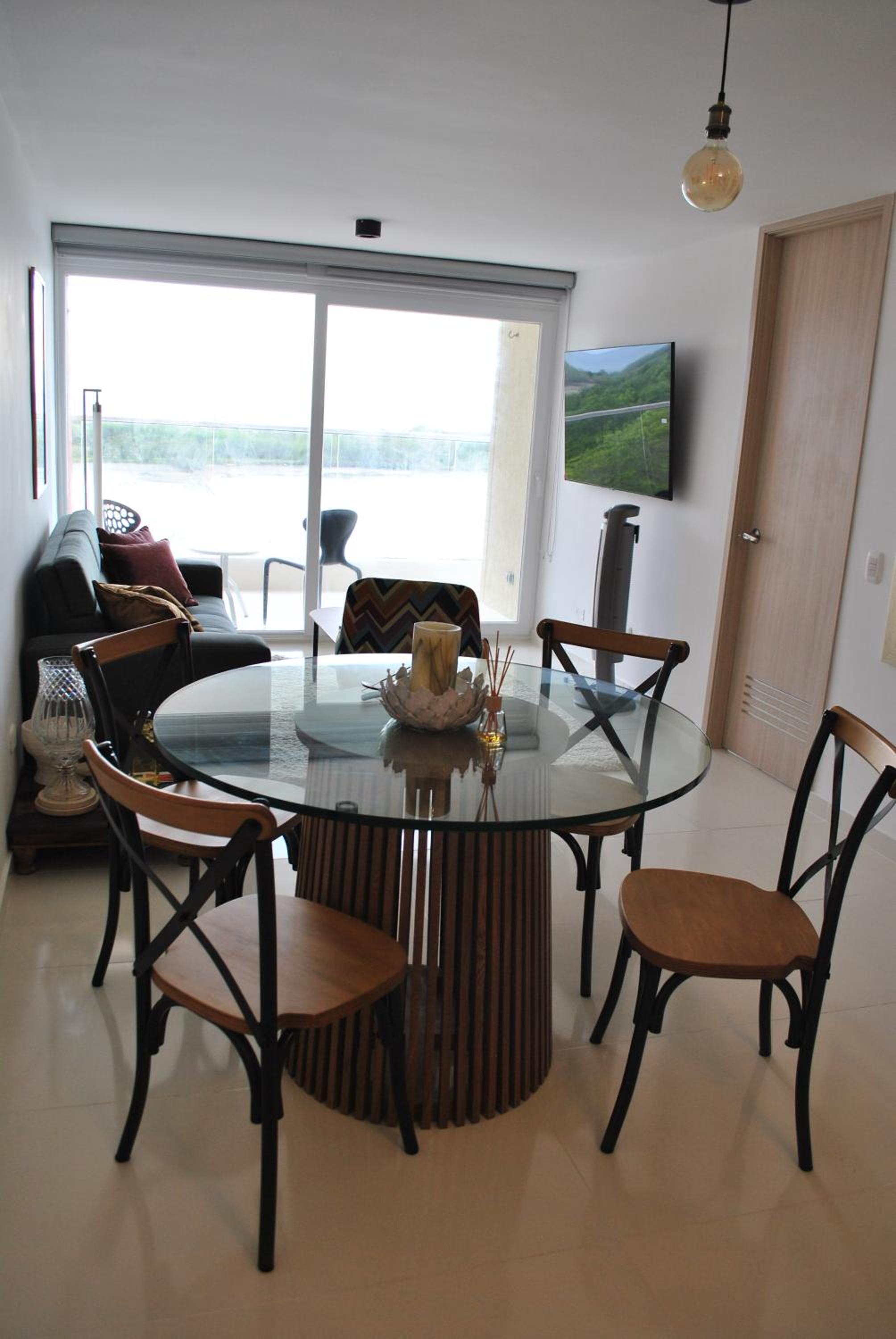 Lujoso apartamento frente al mar