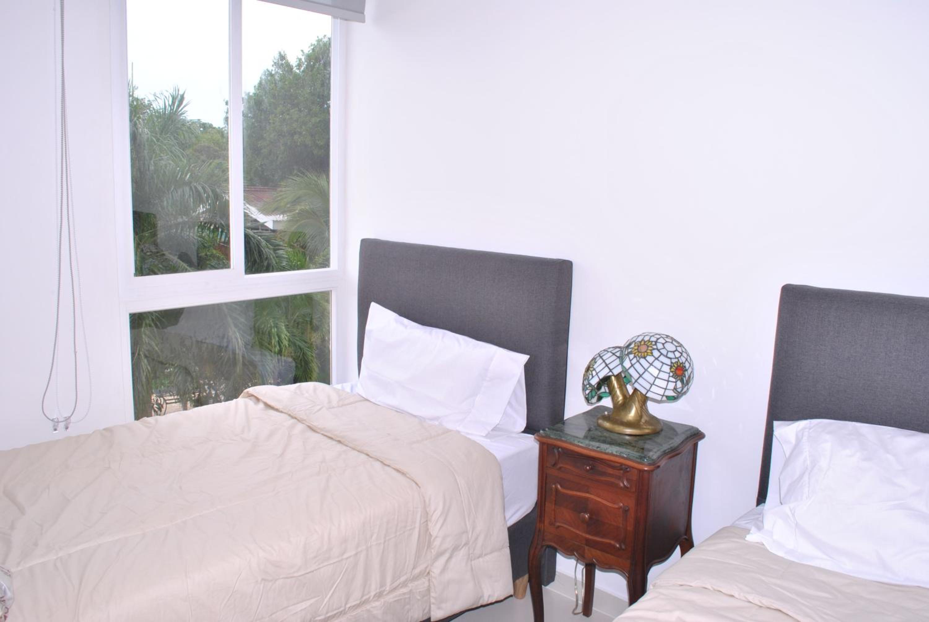 Lujoso apartamento frente al mar