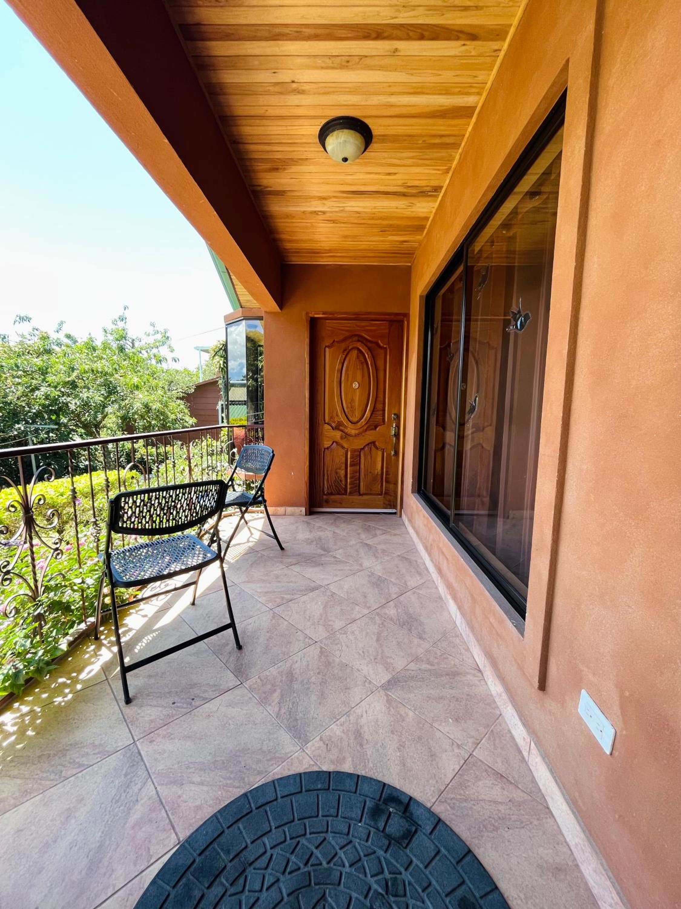 TucanTico Lodge - Monteverde