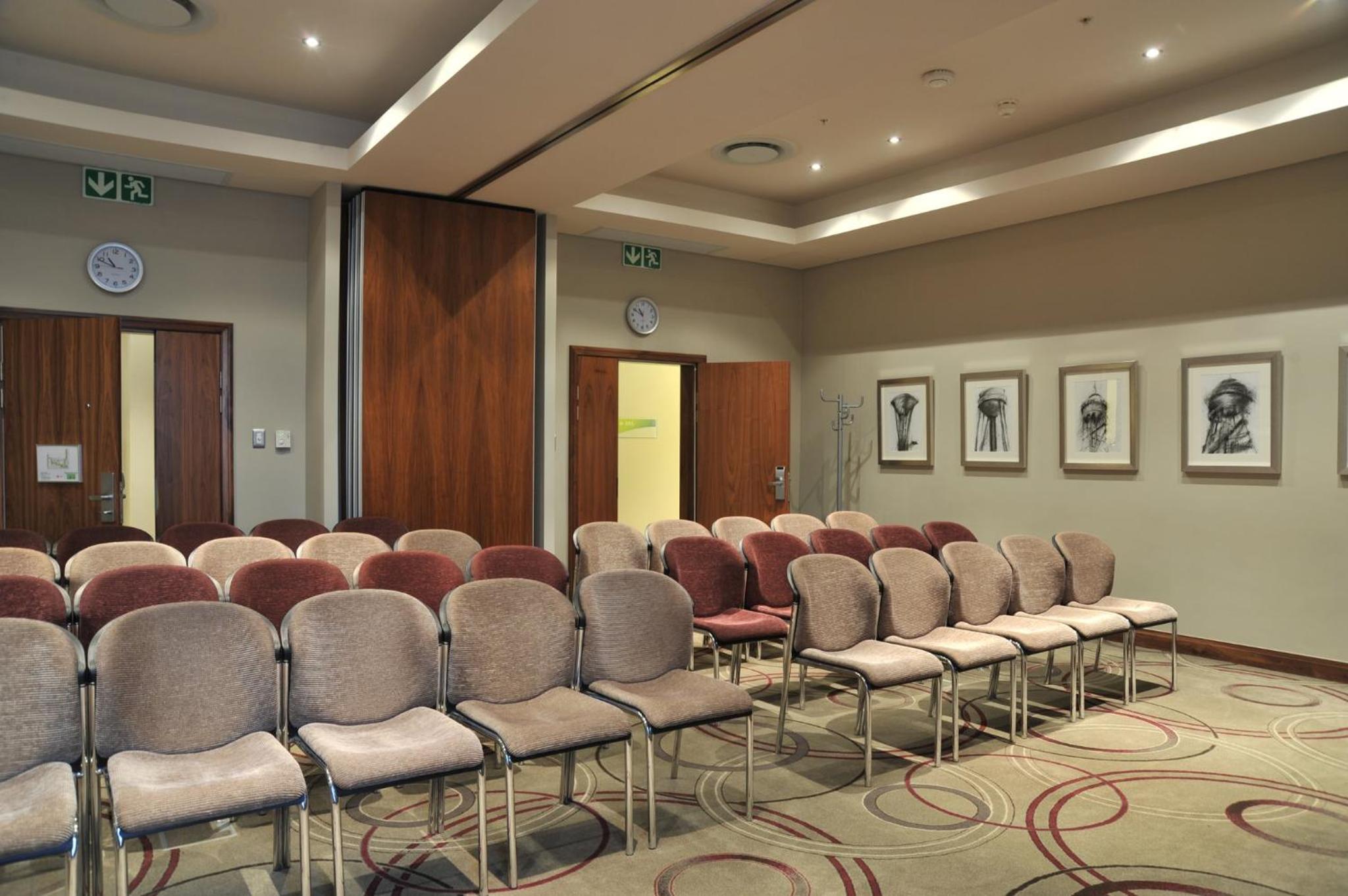 Holiday Inn Johannesburg-Rosebank by IHG 4