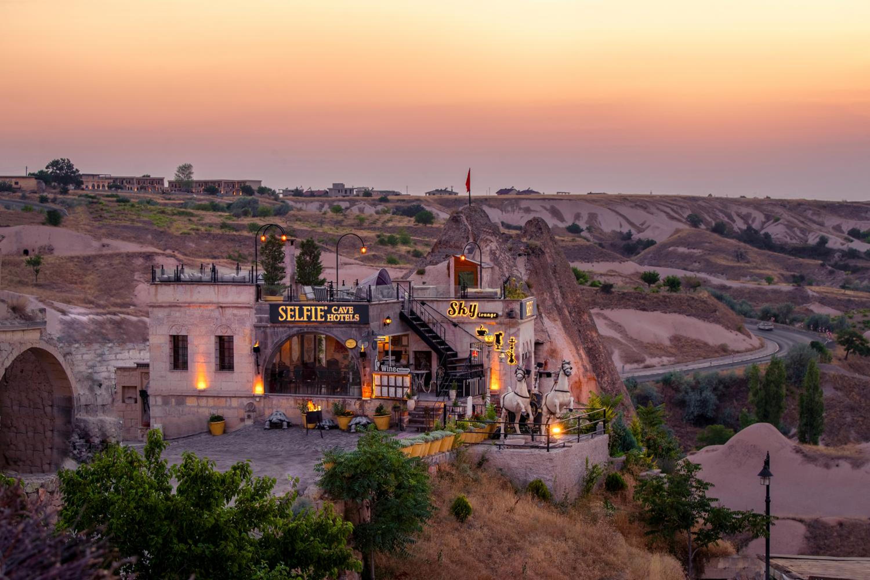 Cappadocia Fairy Chimneys Selfie Cave Hotels - Balloon View Experience