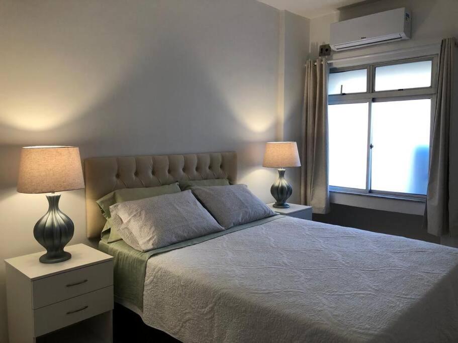 Cozy apartment by the ocean