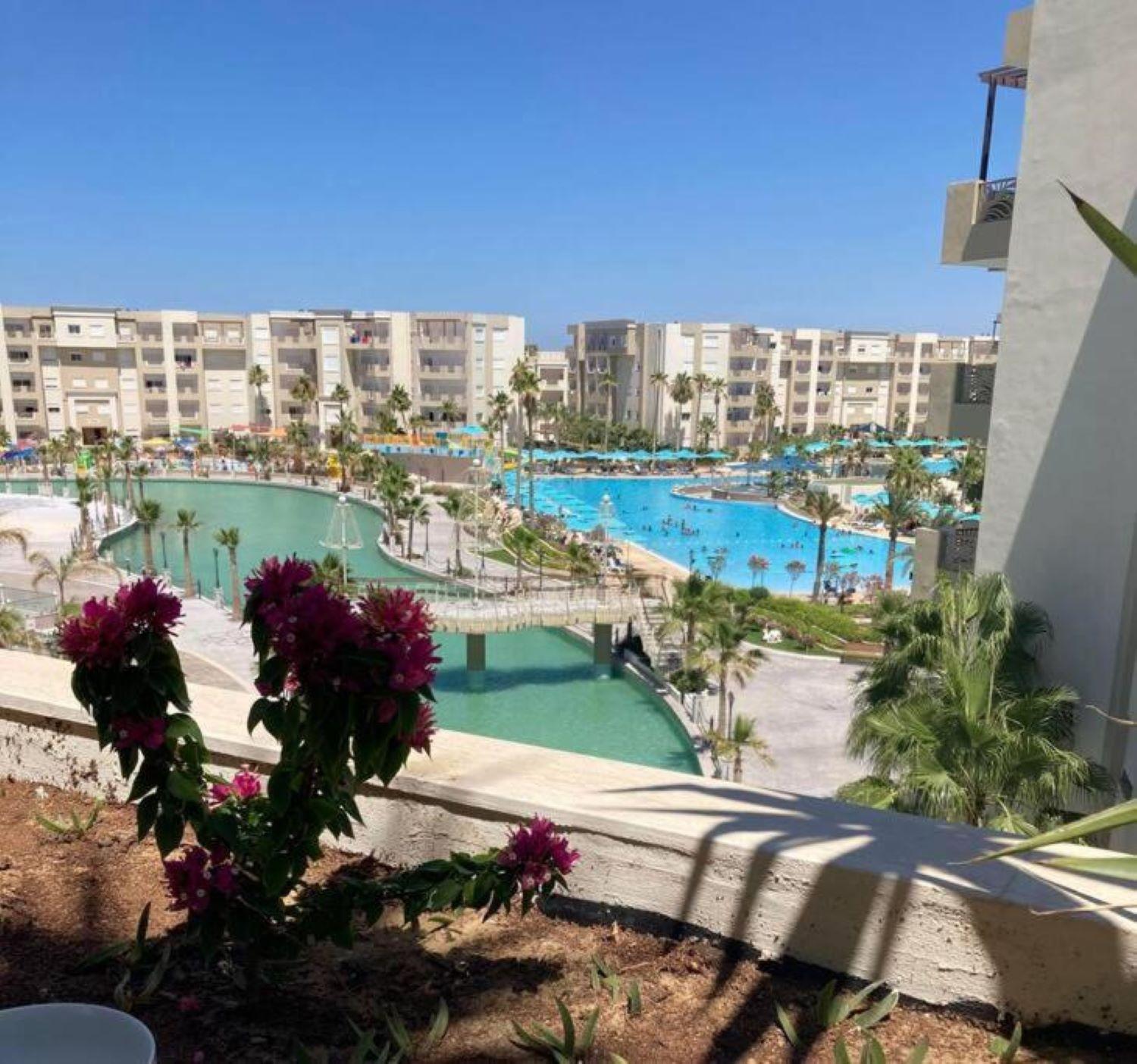 Super appartement avec 5 piscines en résidence