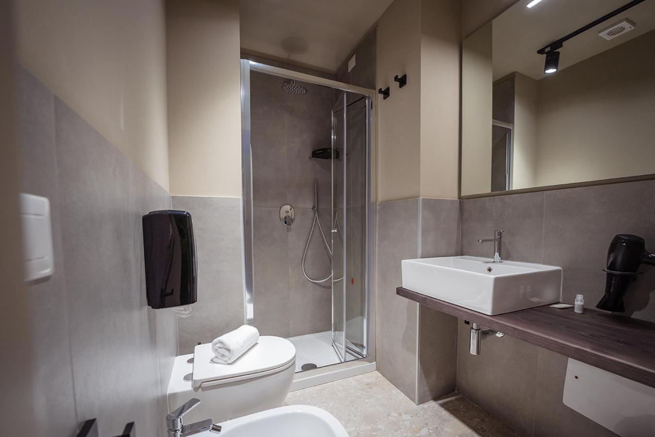 Mia Suites Porto