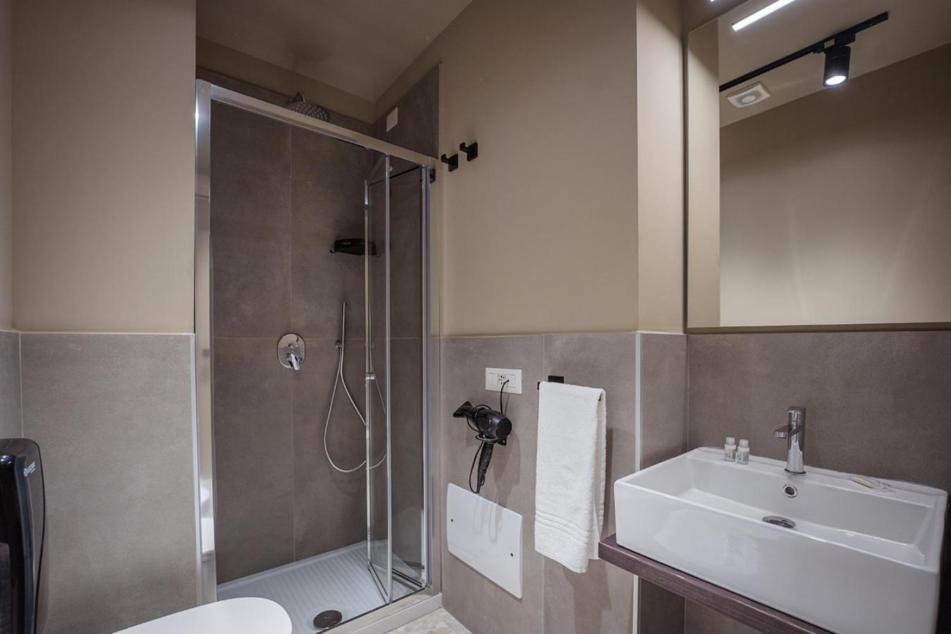 Mia Suites Porto