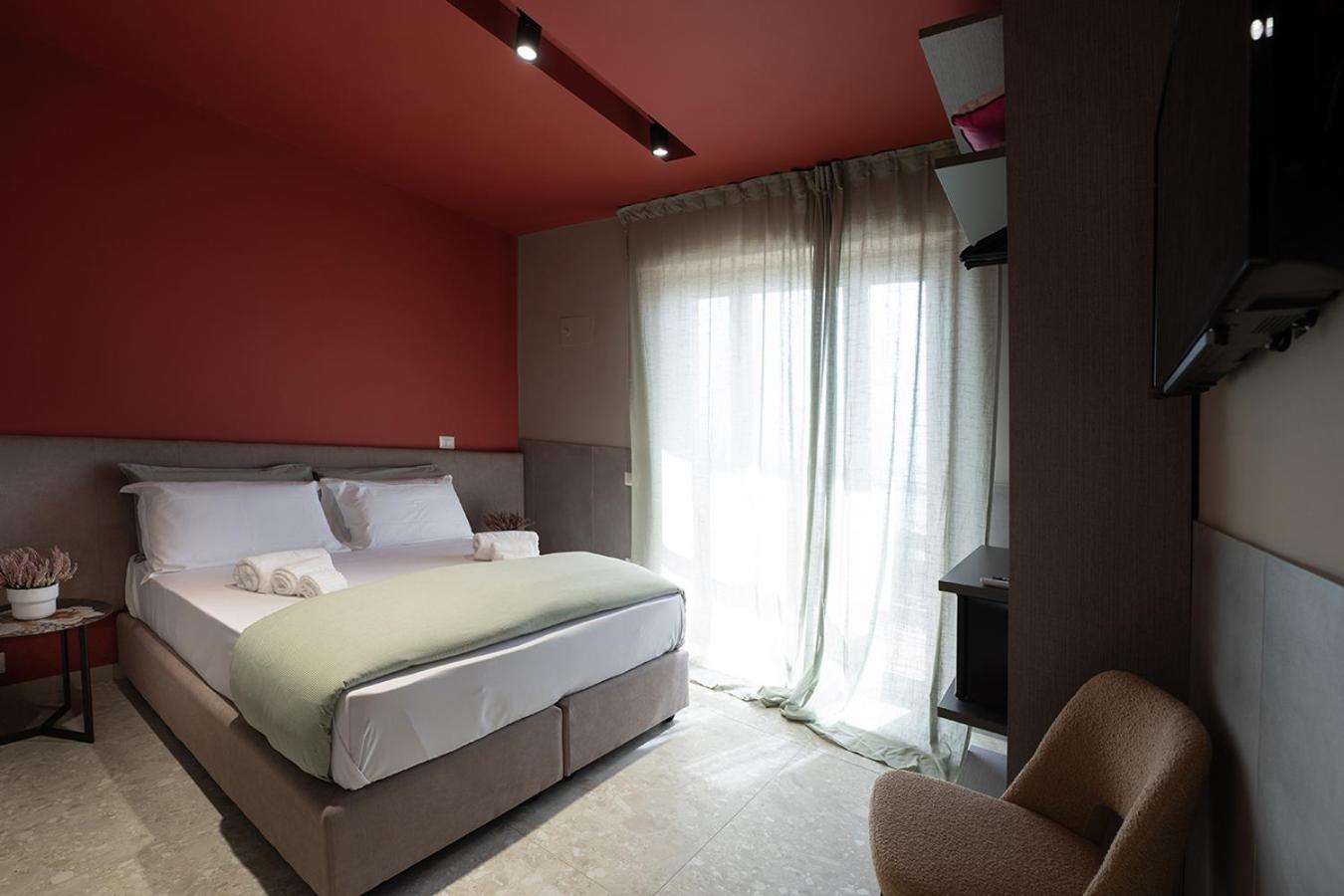 Mia Suites Porto