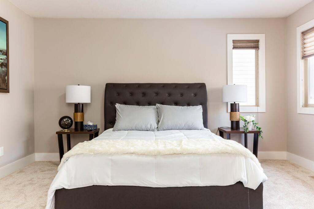 Shop, Dine, and Comfort Family Home Henday Drive Gem