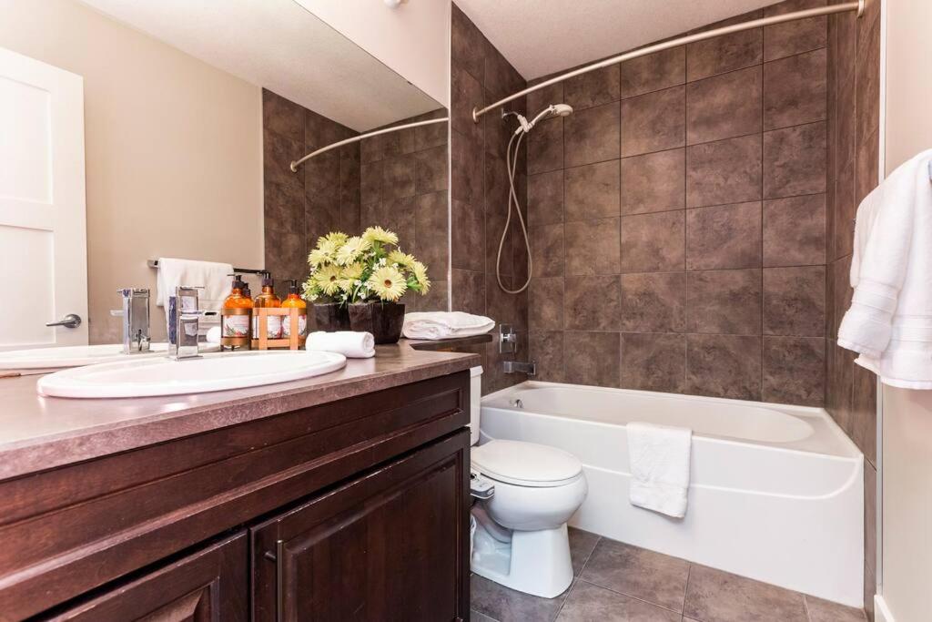 Shop, Dine, and Comfort Family Home Henday Drive Gem