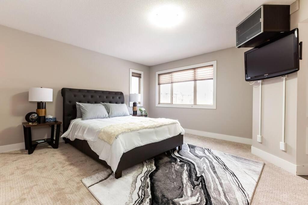 Shop, Dine, and Comfort Family Home Henday Drive Gem