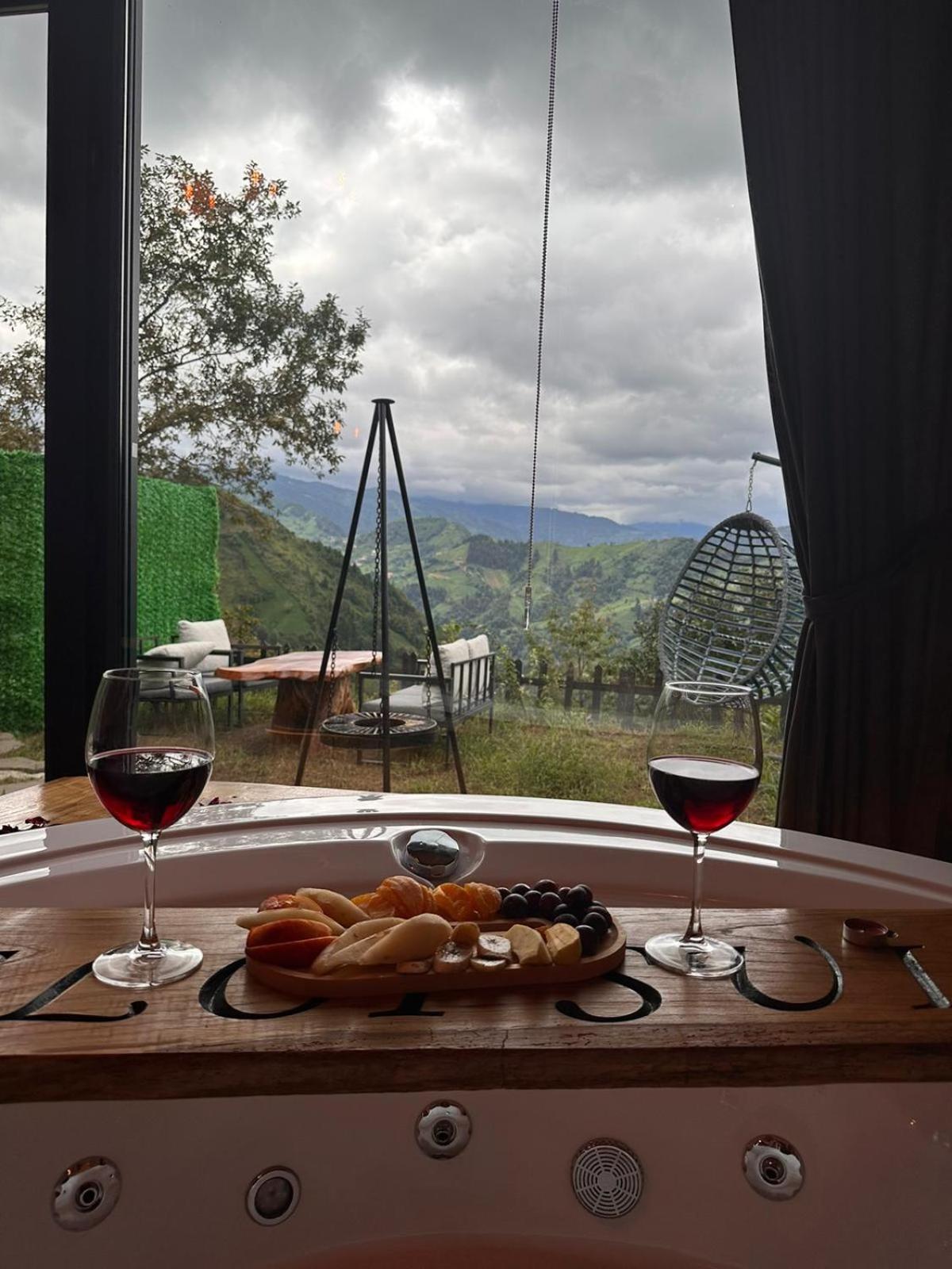Eloi Suit Bungalov view 3