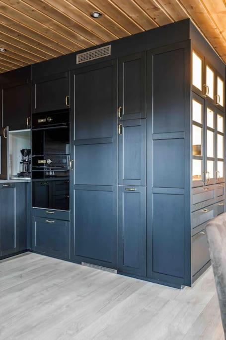 Toppmoderne hytte i Beito view 3